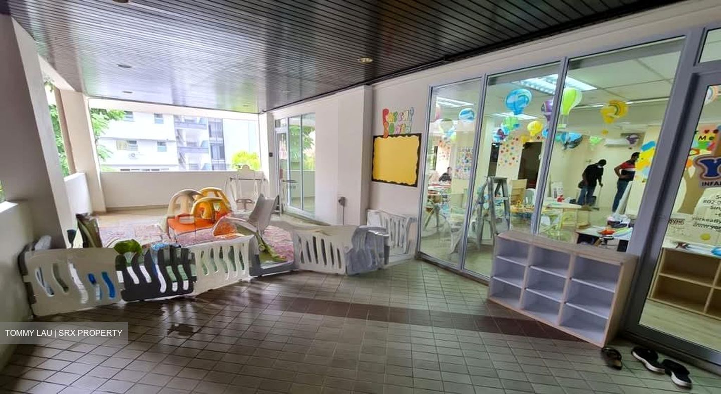Cashew Park Condominium (D23), Shop House #553855071